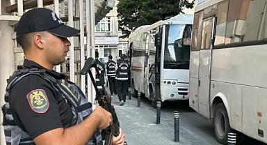 Kuşadası Belediyesi soruşturmasında 16 şüpheli adliyede