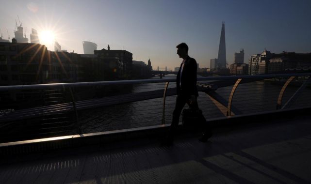 Londra'da yalnızlık sorunu derinleşiyor