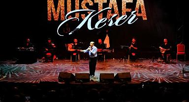 Mustafa Keser’den müzik ve kahkaha dolu gece