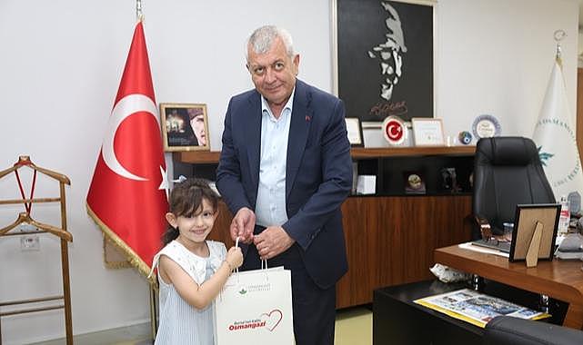 Osmangazi'de minik ellerden büyük dayanışma