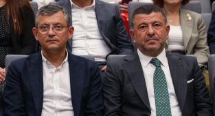 Özgür Özel ve Veli Ağbaba hakkında fezleke