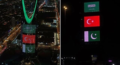Suudi Arabistan'daki simge yapılar Türkiye, Suudi Arabistan ve Pakistan bayraklarıyla ışıklandırıldı