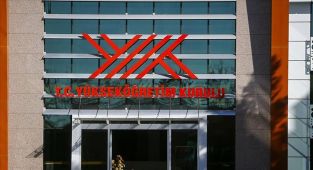 YÖKten vakıf üniversitelerine net mesaj: Yüzde 25 sınırına uyulacak