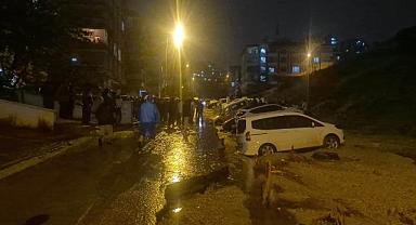 Ankara’da yol çöktü, onlarca araç mahsur kaldı