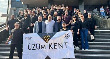 Buca Belediyesinin 7 aydır maaş ödemediği çalışanlar: