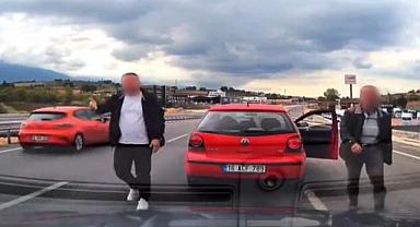 Bursa’da yol kestiler, 360 bin lira ceza yediler