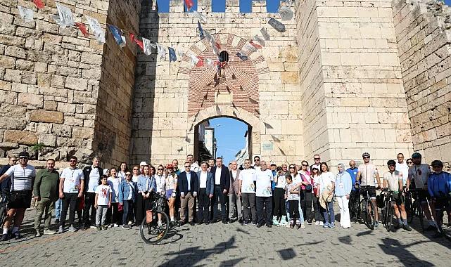Bursa'da 'Arabasız bir gün, hareketli bir kent'