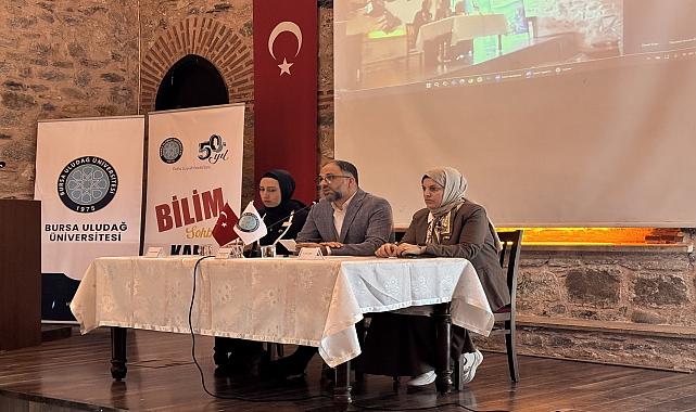 Bursa'da "Gazze'de Öğrenci Olmak" paneli düzenlendi