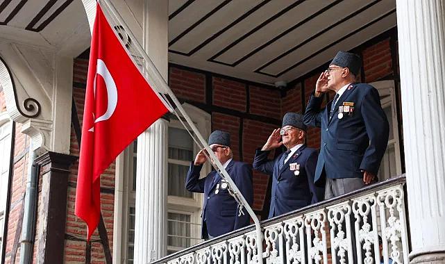 Bursa'nın kurtuluş coşkusu Tarihi Belediye Binası'nda
