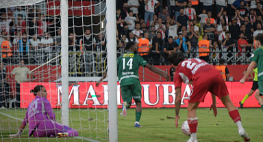 Bursaspor Batman'da geri döndü: Iheanacho attı, Timsah liderliğe oturdu