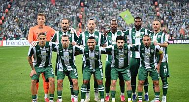Bursaspor iki kez öne geçti, 2 puanı sahada bıraktı