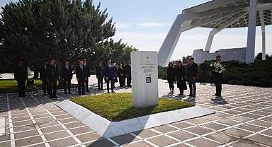 Cemal Gürsel mezarı başında anıldı