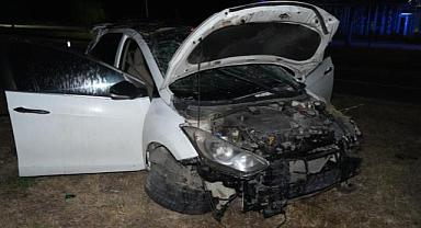 Edirne’de alkollü sürücünün kullandığı otomobil metrelerce savrularak taklalar attı: 1’i ağır 3 yaralı