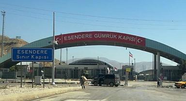 Esendere Gümrük Kapısı’nda 3 kilometrelik tır kuyruğu oluştu
