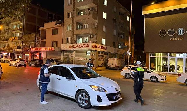 İnegöl’de polis kuş uçurtmadı, bin 412 kişi sorgulandı