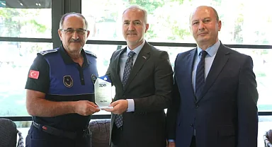 İnegöl'de Başkan Taban zabıta personeliyle buluştu