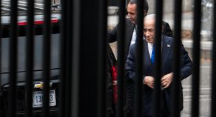 İran: Netanyahu, BM kürsüsünde değil mahkeme salonunda konuşmalı