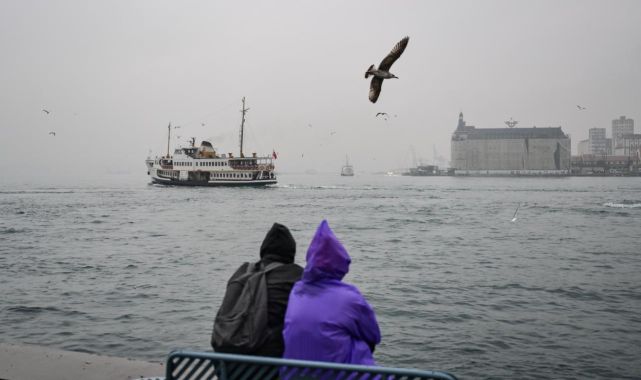 İstanbul'da kuvvetli yağış ve fırtına uyarısı