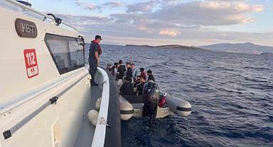 İzmir’de 15 düzensiz göçmen yakalandı
