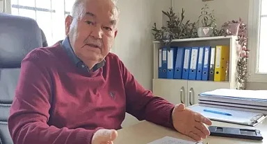 İzmir'in eski başkanı Burhan Özfatura vefat etti!