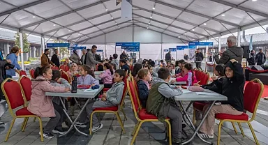 Kitapseverler Osmangazi'de Buluşmaya Devam Ediyor