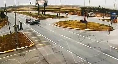 Kütahya’da iki otomobil çarpıştı: 2 ölü, 8 yaralı