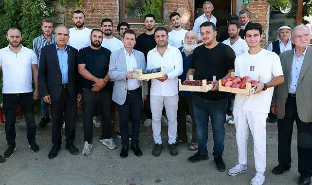 Osmangazi'de Yigitali'de Başkan Aydın'a sevgi seli