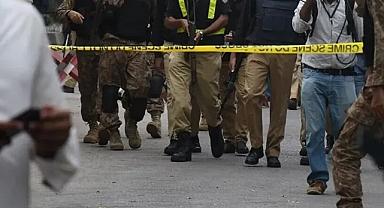 Pakistan'da cami yakınındaki patlamada 15 kişi öldü, 50'den fazla kişi yaralandı