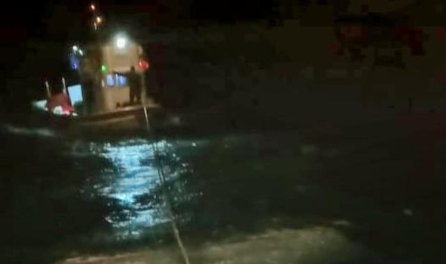 Şile açıklarında sürüklenen teknedeki 3 kişi kurtarıldı