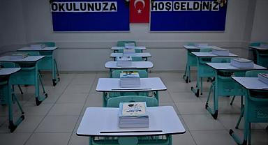 Ücretsiz ders kitapları sıralardaki yerlerini aldı
