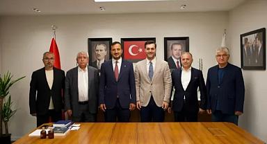 Üsküdar Belediyesi'nde 4 CHP'li üye AK Parti'ye geçti