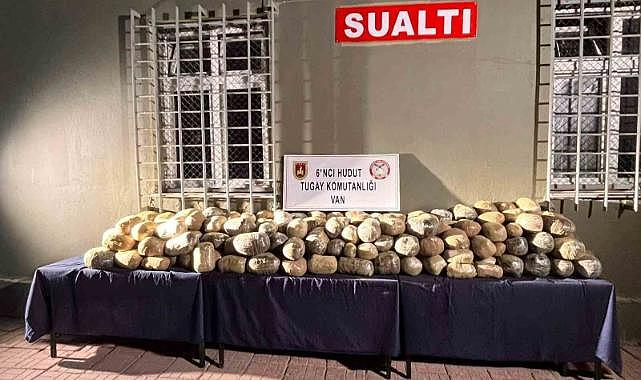 Van’da gerçekleştirilen uyuşturucu operasyonunda 412 bin 741 gram uyuşturucu madde ele geçirildi