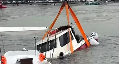 Akçakoca Limanı'nda tekne battı!