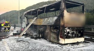 Anadolu Otoyolu’nda yolcu otobüsü yandı