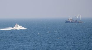 AP'de, Karadeniz'de deniz operasyonu çağrısı içeren karar tasarısı kabul edildi