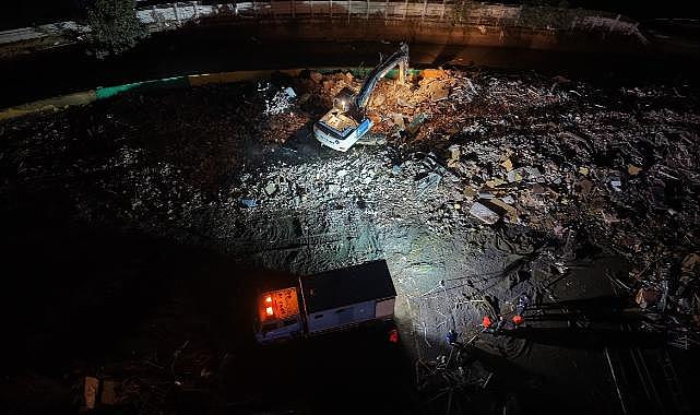 Ayazağa’da devam eden yıkım çalışması dronla havadan görüntülendi