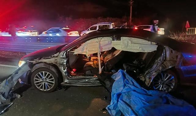 Bingöl'de bariyere çarpan otomobildeki 2 kişi öldü