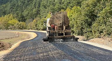 Bursa Büyükşehir, Osmangazi'de 10 kilometrelik yolu yeniledi