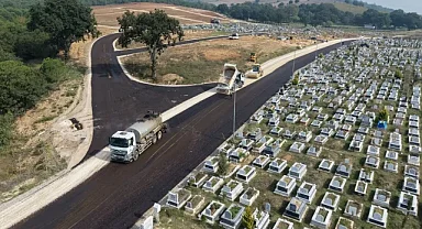 Bursa Büyükşehir'den Erdoğanköy Kent Mezarlığı'nın yollarına yenileme