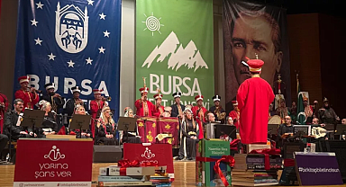 Bursa'da bilet yerine kitapla girilen 