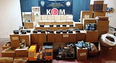 Bursa’da kaçak sigara ve tütün operasyonu: 4 şüpheli yakalandı