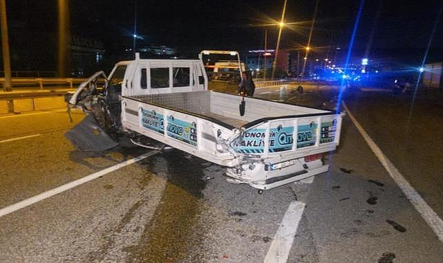 Bursa’da kamyonete çarpan otomobil, 250 metre savrularak takla attı: 1’i ağır 3 yaralı