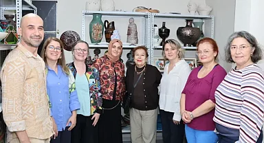 Bursa seramik duayeni Prof.Dr. Sevim Çizer'i ağırladı