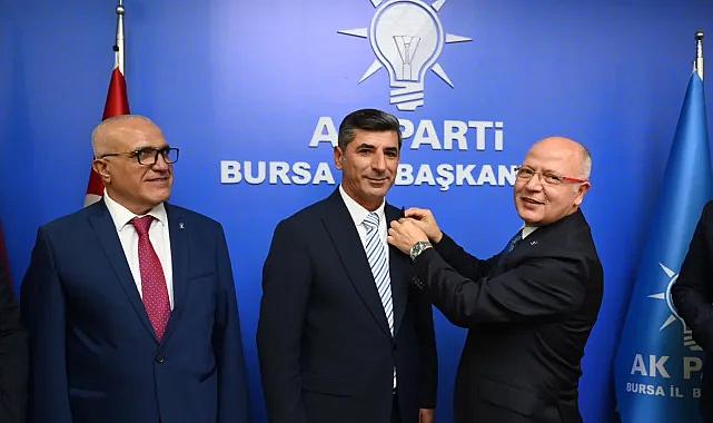 Bursa Yenişehir'de 2 belediye meclis üyesi AK Parti'ye katıldı