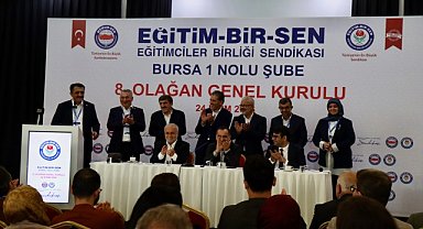 Bursa'da Eğitim-Bir-Sen'in 8. Olağan Genel Kurulu yapıldı