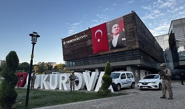 Çukurova Belediyesine yönelik operasyonda gözaltına alınan 49 şüpheliden 34'ü tutuklandı