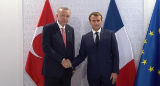 Cumhurbaşkanı Erdoğan, Fransa Cumhurbaşkanı Macron ile telefonda görüştü