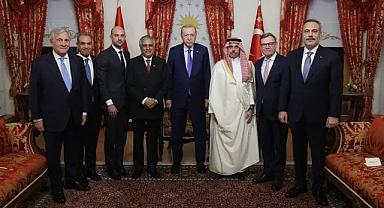 Cumhurbaşkanı Erdoğan, Türkiye'ye gelen bazı ülkelerin dışişleri bakanlarını kabul etti
