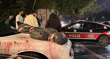 Eskişehir’de ceset figürlü otomobile polis incelemesi
