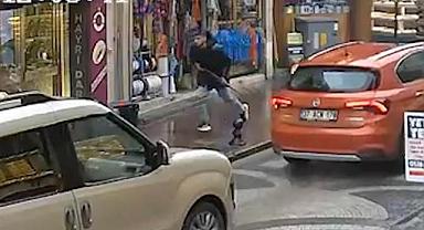 Etrafa ateş açıp, 4 kişiyi yaraladı